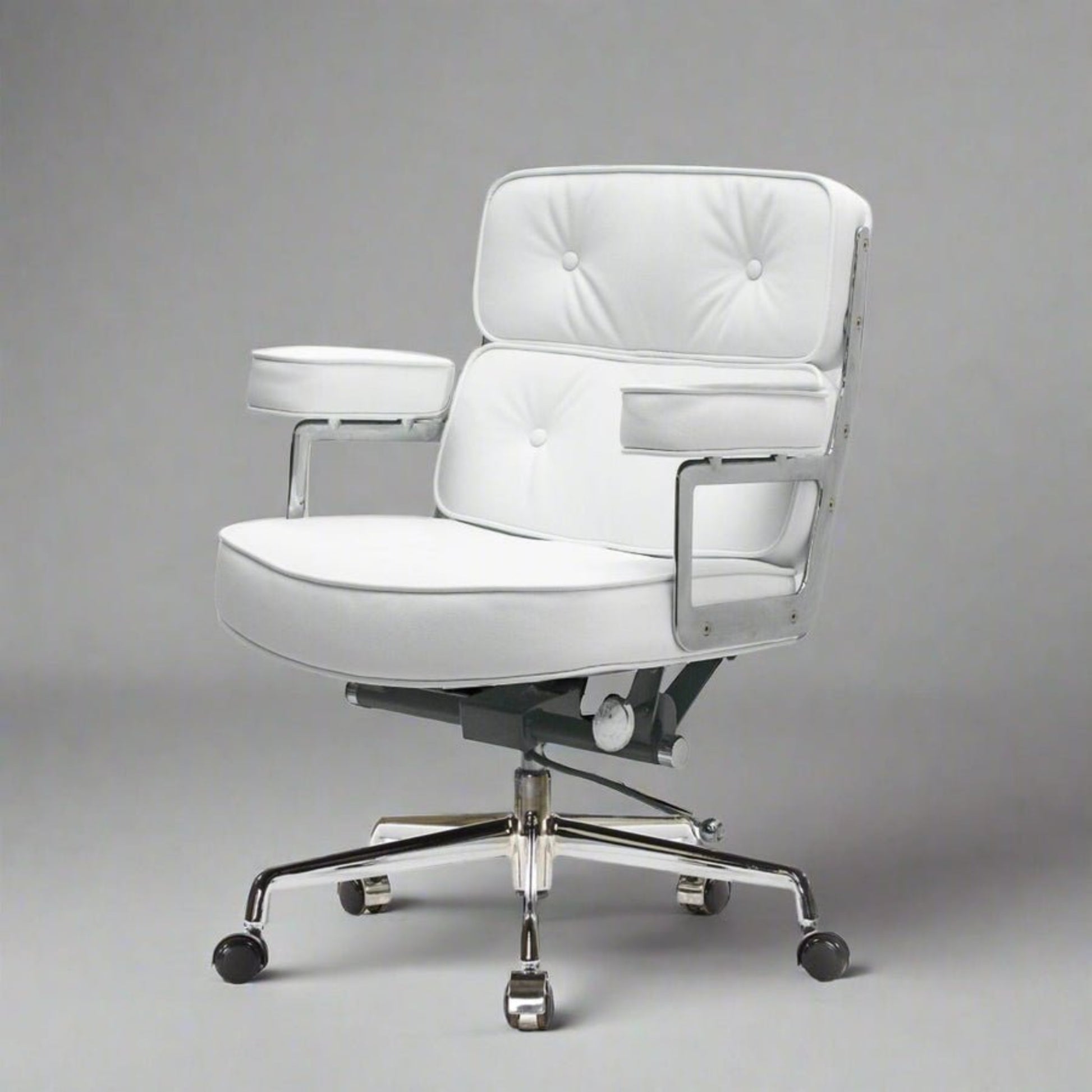Eames Style Executive Lobby Office Chair - ES104, Ivory White Leather - Aura Furnitures